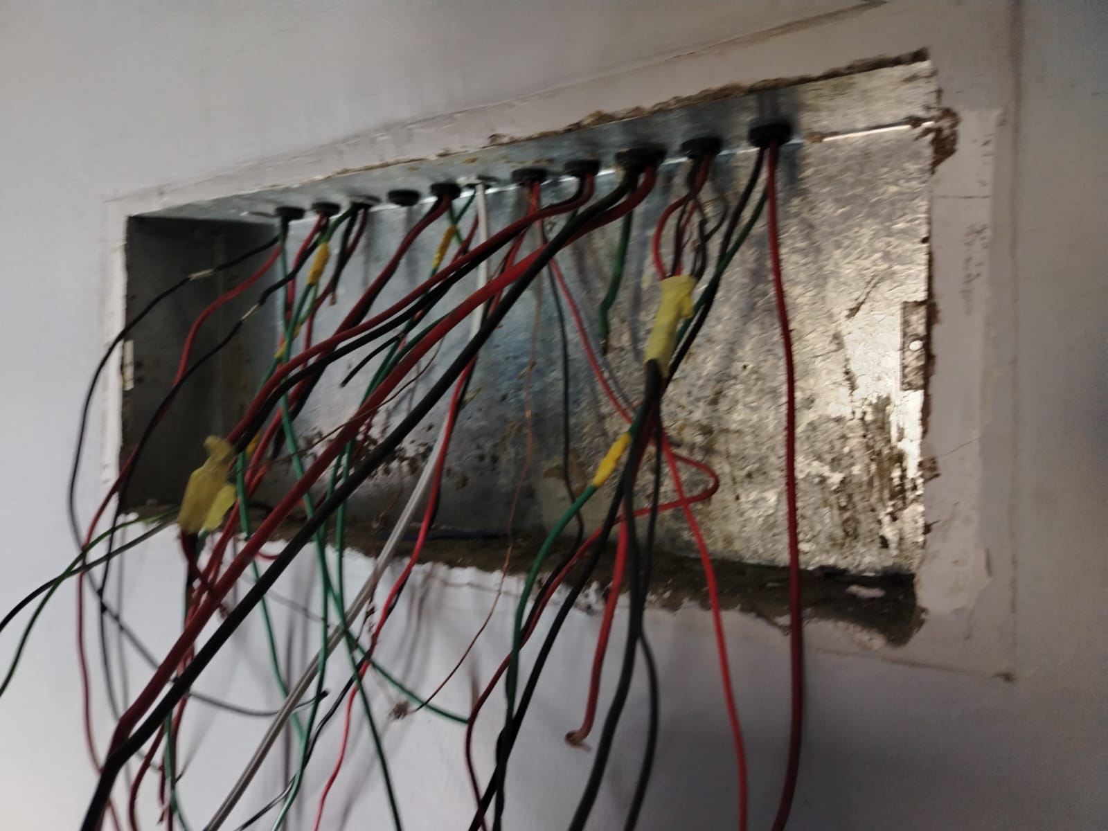 0c7a34e1-5a3f-4fc0-b126-edd2b17138ba