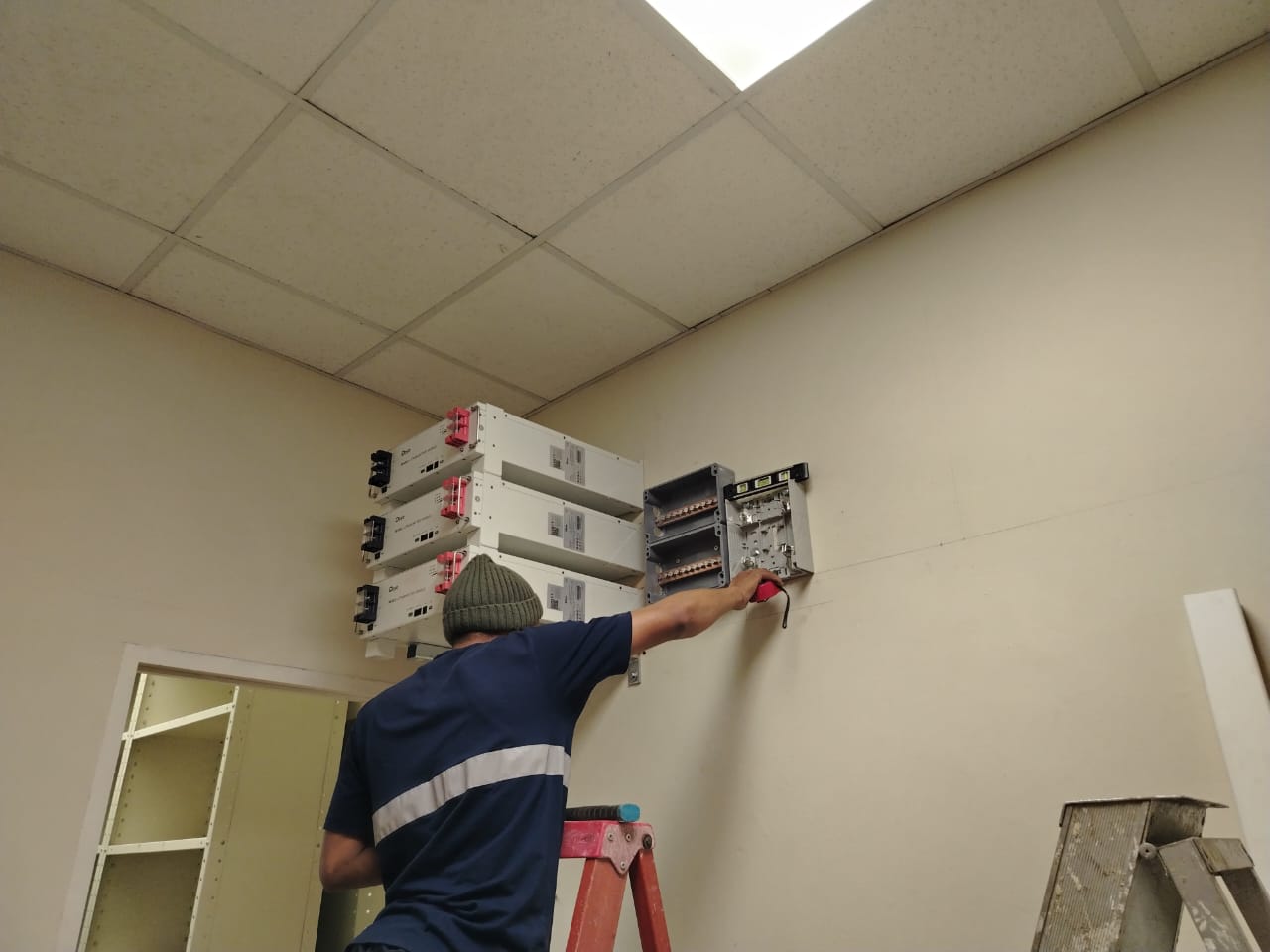 9544073d-4374-4f38-8450-a3cedffe8d74